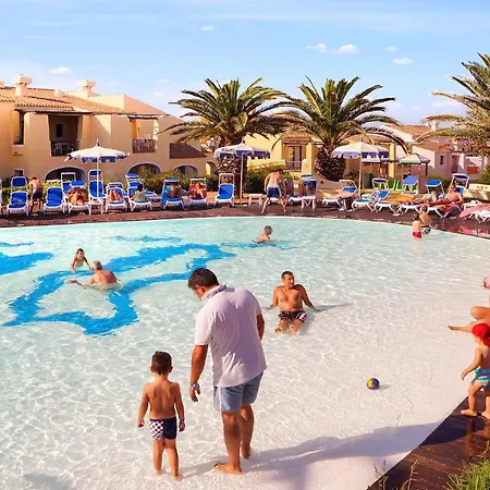 Beautiful In Punta Su Turrione With Jacuzzi *